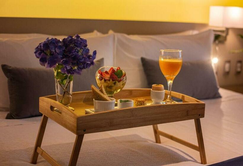 Люкс, Kurotel Centro Contemporâneo De Saúde E Bem Estar