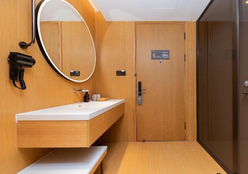 Люкс, Kurotel Centro Contemporâneo De Saúde E Bem Estar