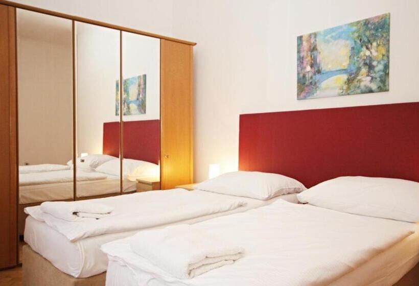 1 Bedroom Apartment, Old Town Apartments