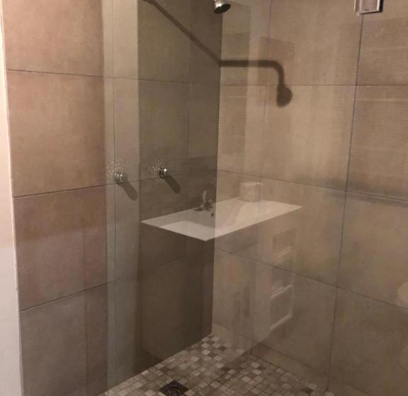 דירת חדר דלוקס, 314 On Clark Guest House