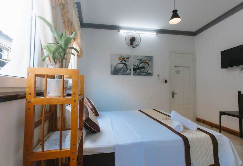 اتاق سوپریور, Lisa Homestay