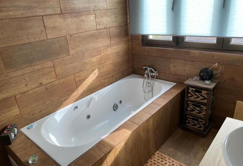 디럭스 자쿠지룸, Finca Marisa