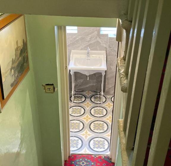 Номер Стандарт Индивидуальный, Albany