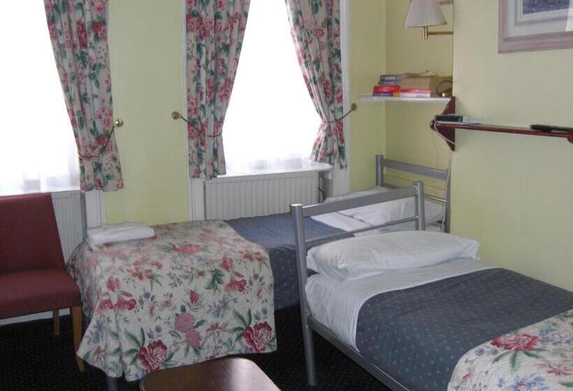 Номер Стандарт Трехместный, Albany