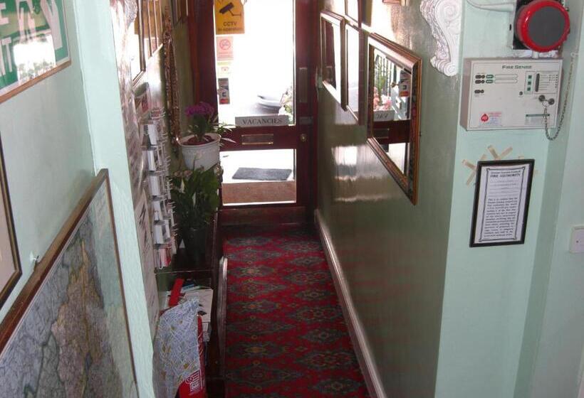 Family Suite, Albany