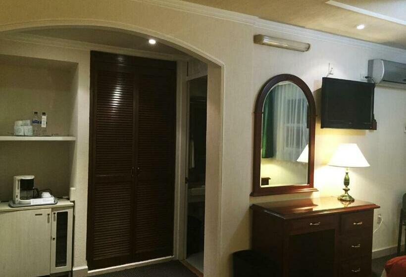 غرفة قياسية, Aliana