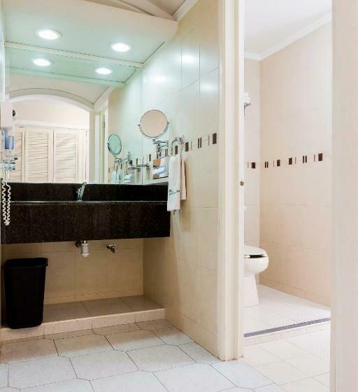 غرفة قياسية, Aliana