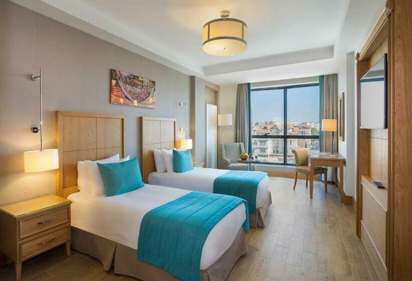 اتاق سوپریور, Plus Hotel Setif