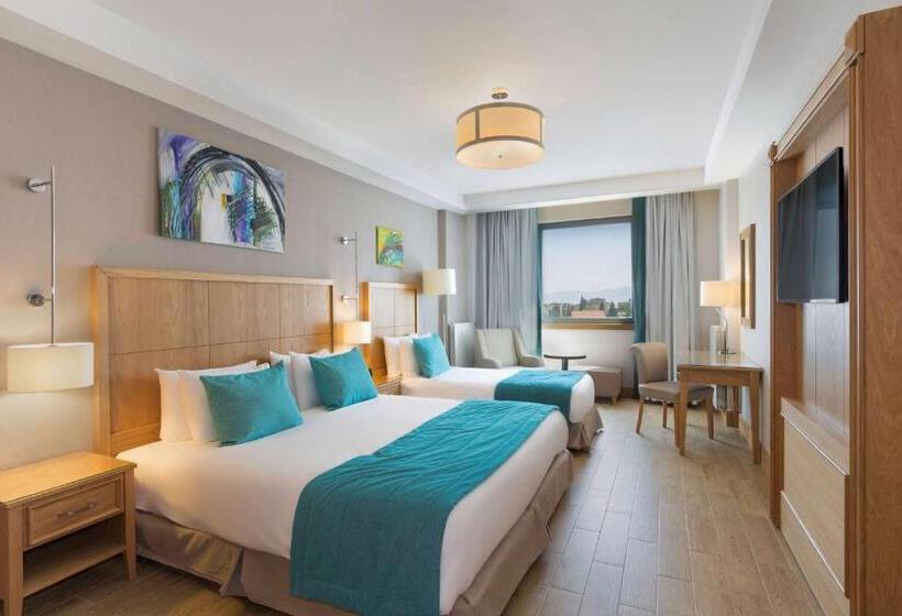 اتاق خانوادگی, Plus Hotel Setif