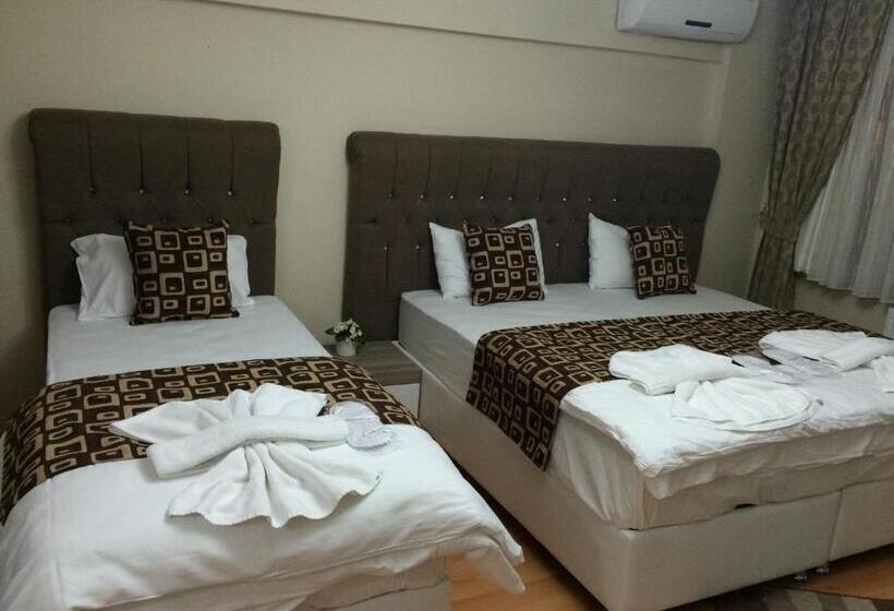 Трехместный Номер Базовый, Black Bird Suite