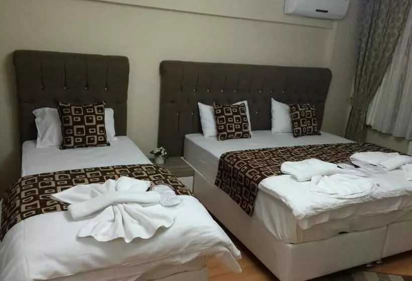 Basic Kolmen Hengen Huone, Black Bird Suite