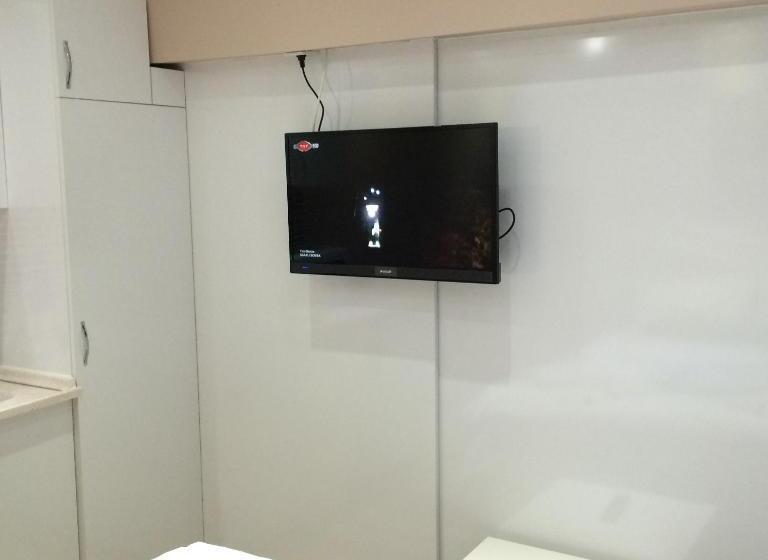 Номер Стандарт с Кухней, Black Bird Suite