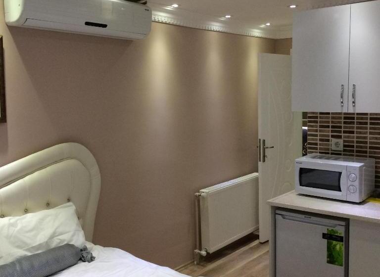 Номер Стандарт с Кухней, Black Bird Suite