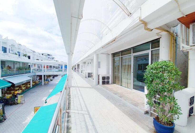 Superio Szoba Terasszal, Break Point