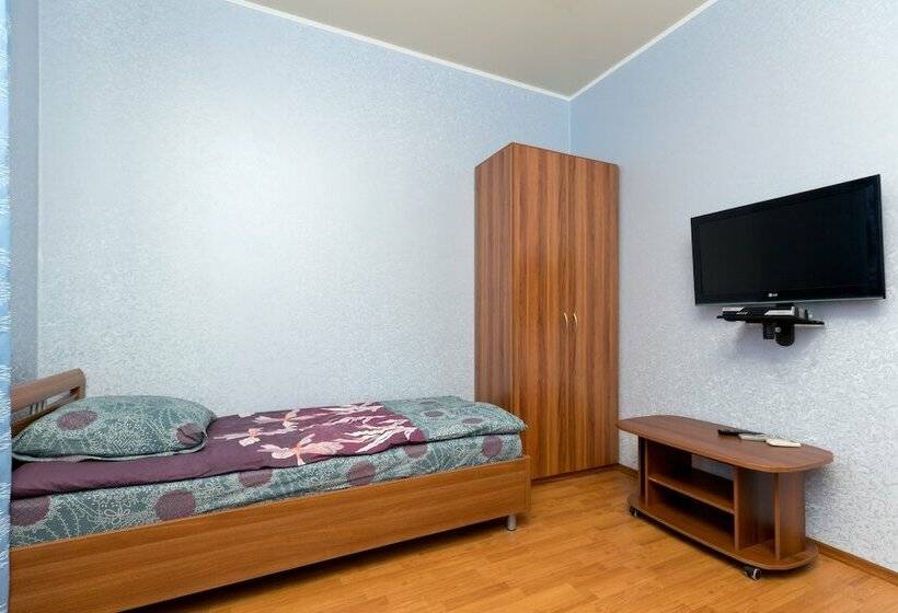 스탠다드 룸, Chetyre Sezona