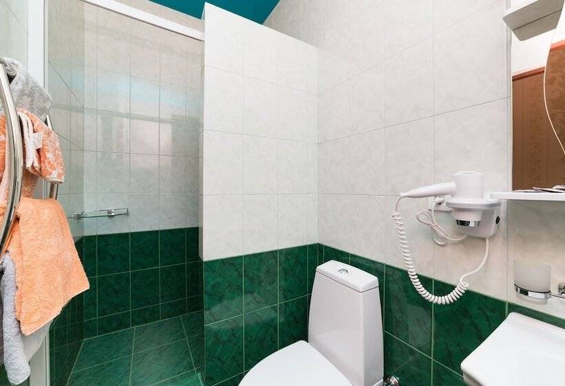 침실 2개 스위트, Chetyre Sezona