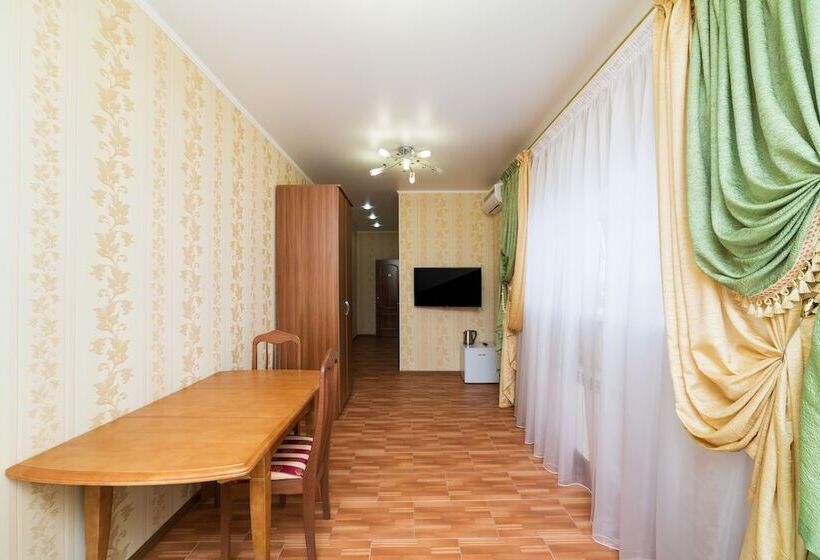 침실 2개 스위트, Chetyre Sezona