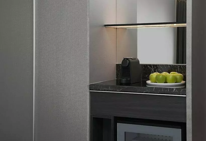 バルコニー付プレミアムルーム, Courtyard By Marriott Brisbane South Bank