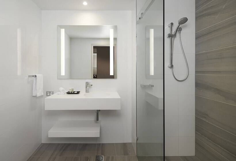 غرفة سوبيريور, Courtyard By Marriott Brisbane South Bank