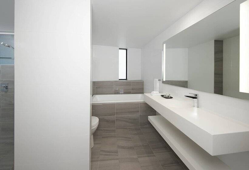 جناح بريميوم, Courtyard By Marriott Brisbane South Bank