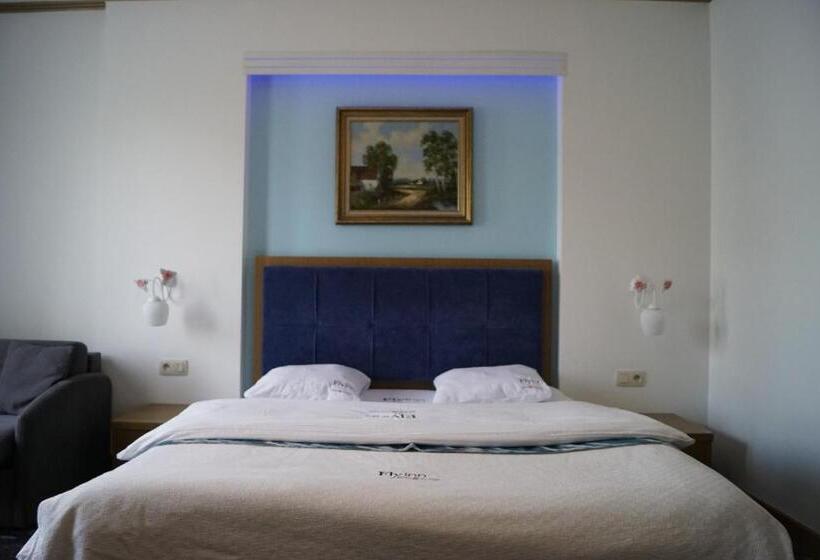 غرفة ديلوكس, Fly Inn Hotel Lounge