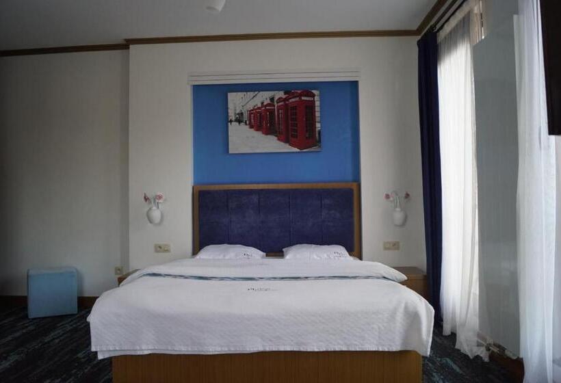 غرفة ديلوكس, Fly Inn Hotel Lounge