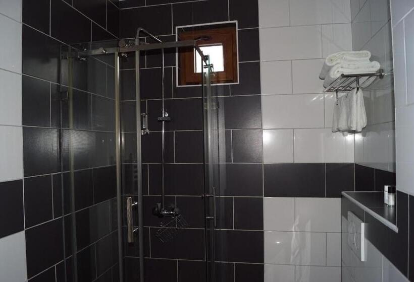 غرفة ديلوكس, Fly Inn Hotel Lounge