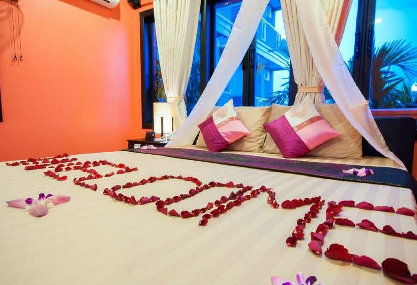 غرفة ديلوكس مزودة بشرفة, Golden Butterfly Villa