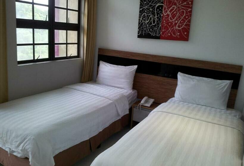 Номер Superior, Jin