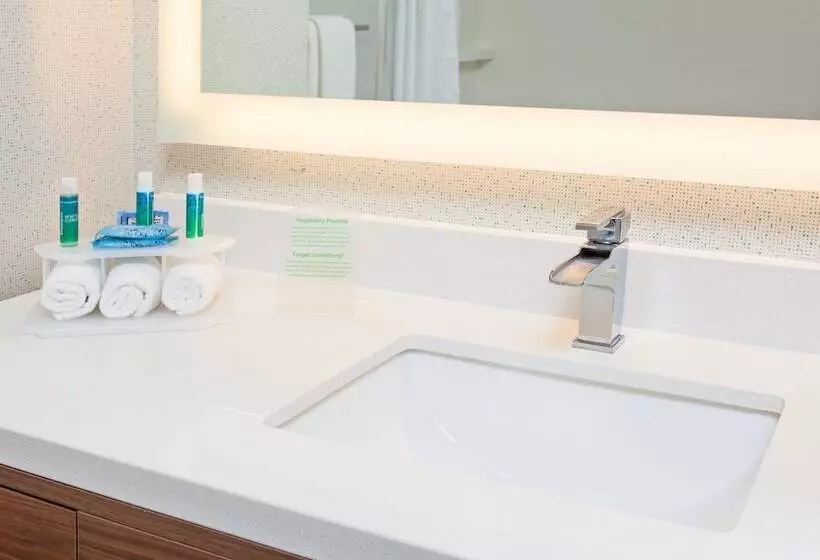 身障者適用スイートルーム, Holiday Inn Express & Suites Houston Nw   Hwy 290 Cypress, An Ihg
