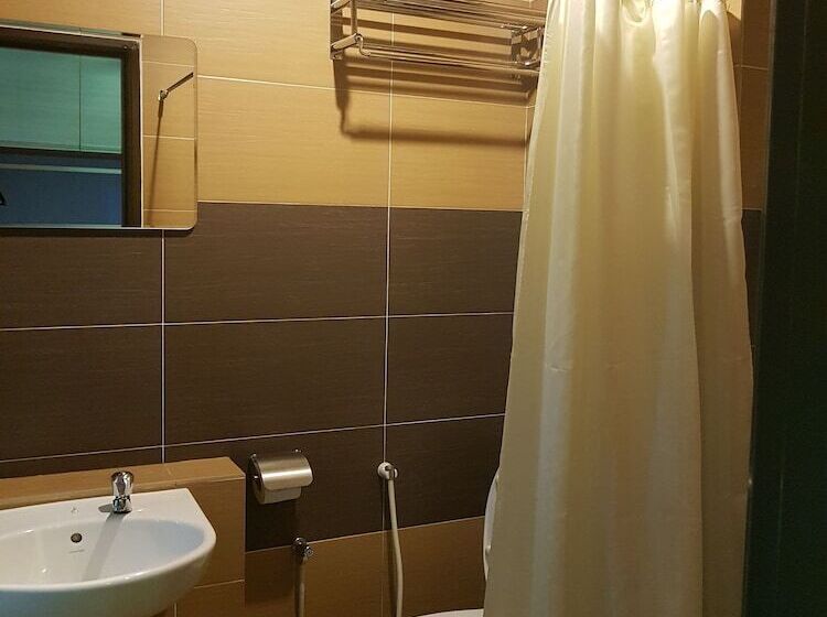 Семейный Номер, Jin