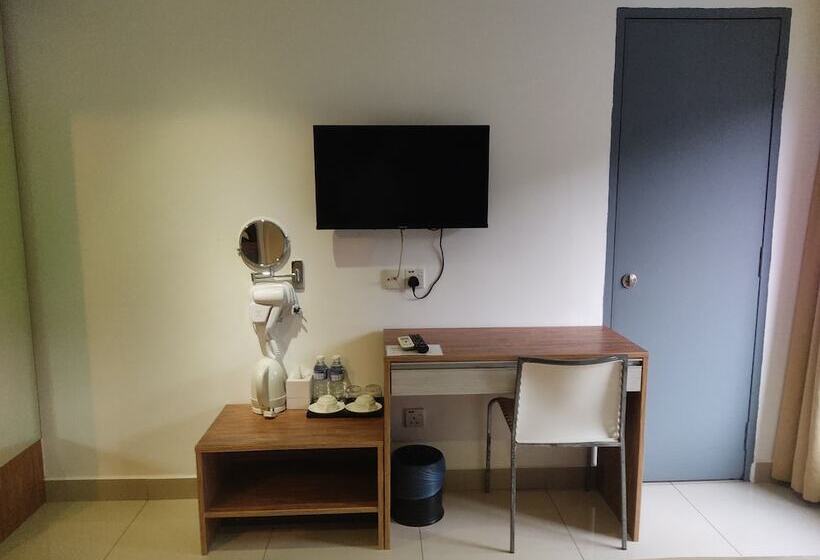 Номер Superior, Jin