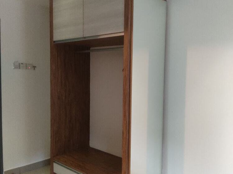 Номер Superior, Jin