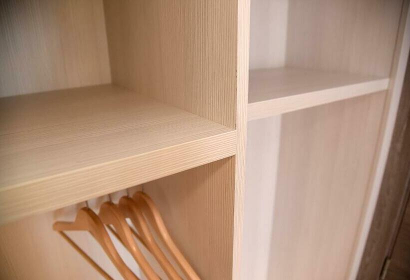 スタンダードルーム, Julimar