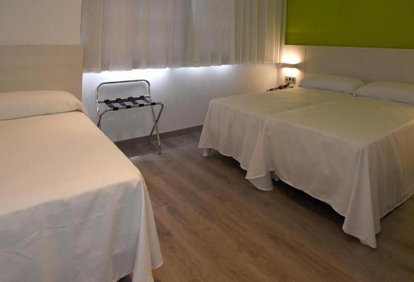 Quarto Triplo Estandar, Julimar