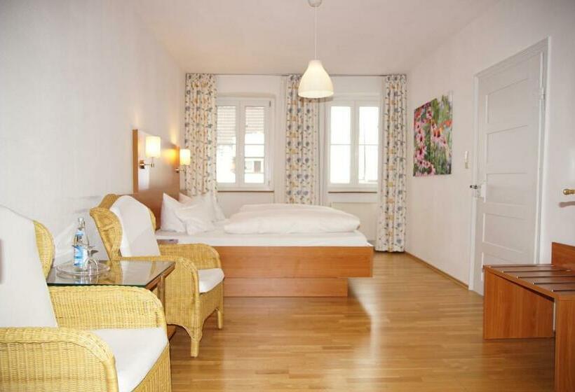 Студио Стандарт с Балконом, Restaurant Roter Ochsen