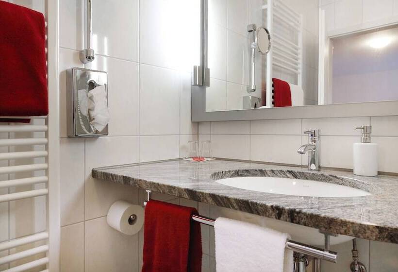 Номер Стандарт, Restaurant Roter Ochsen