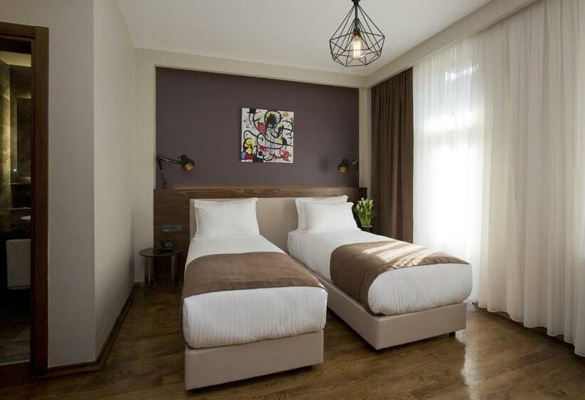 غرفة ديلوكس, Snog Rooms & Suites