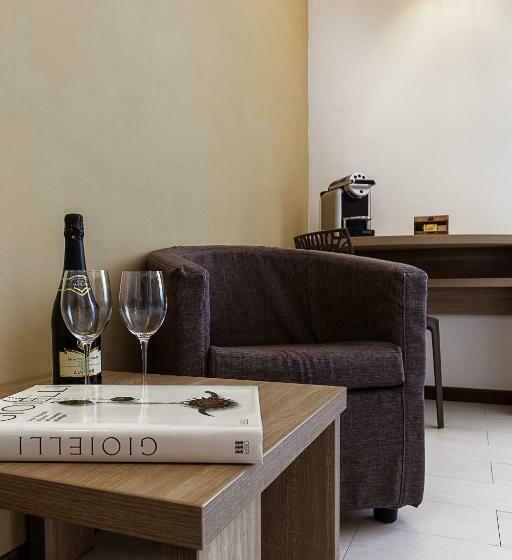 스탠다드 스튜디오, Le Residenze Del Centro