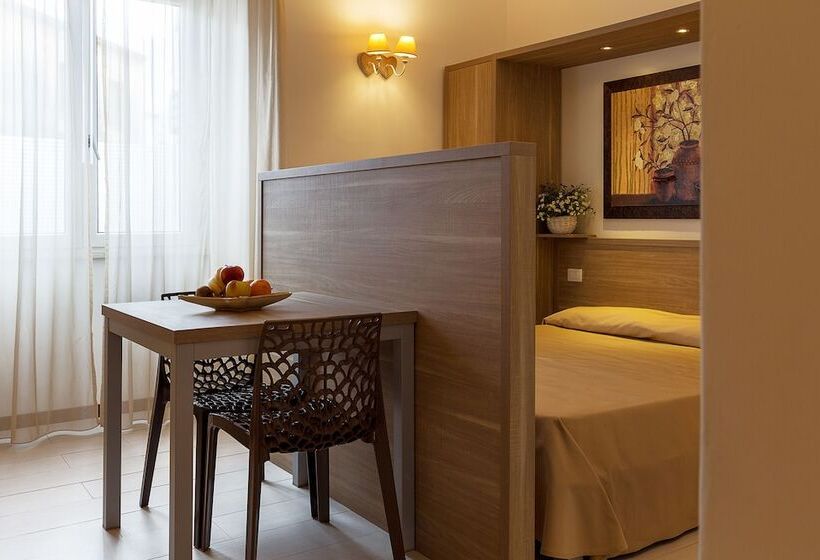 스탠다드 스튜디오, Le Residenze Del Centro