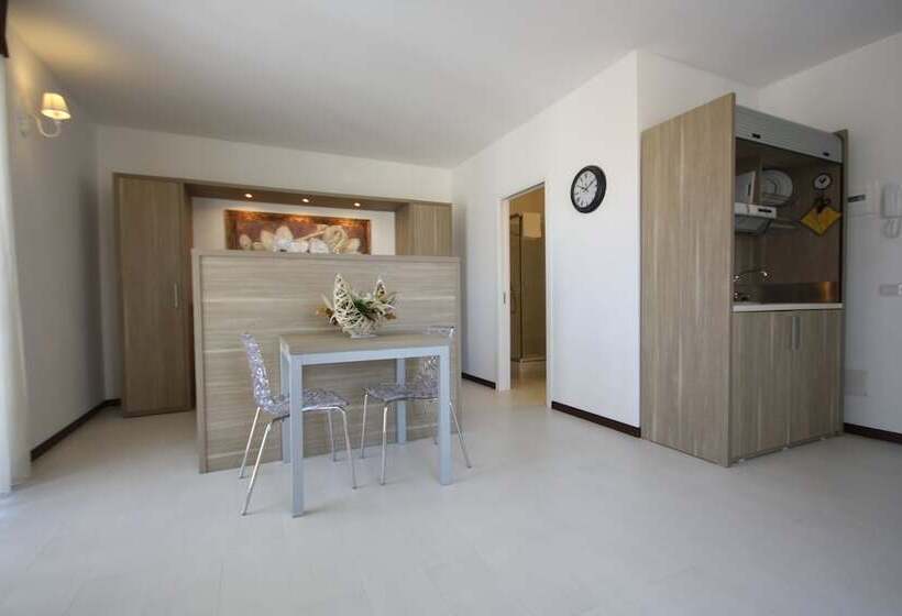 스탠다드 스튜디오, Le Residenze Del Centro