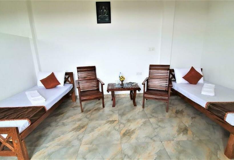 スーペリアファミリールーム, Dhammika Magic Palace