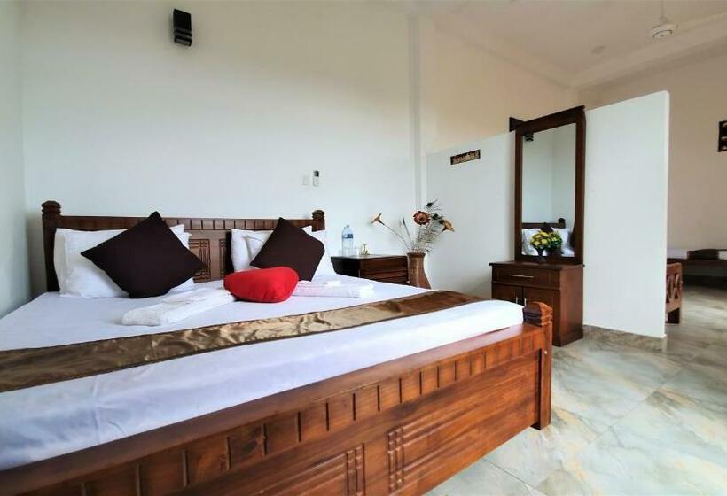 スーペリアファミリールーム, Dhammika Magic Palace