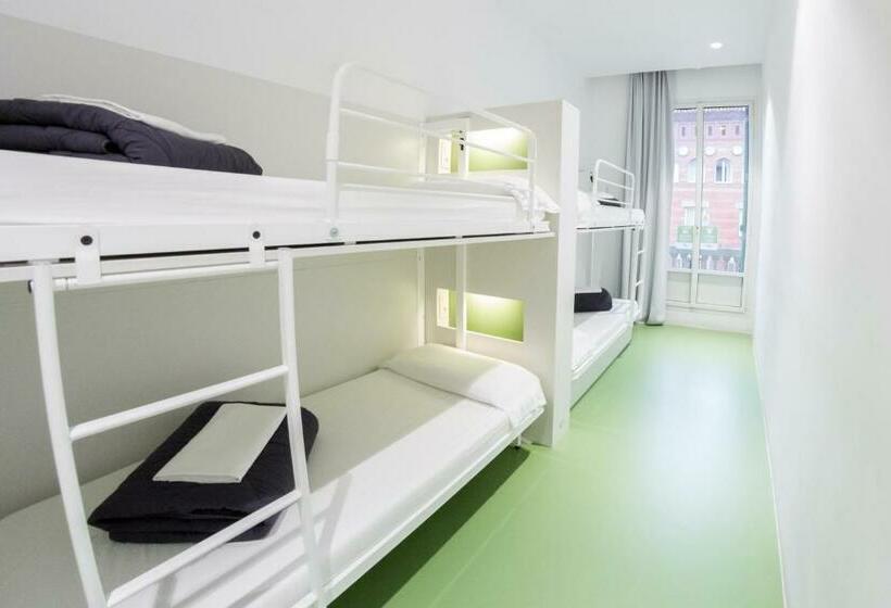 Кровать в Общей Комнате, Sant Jordi Hostels Rock Palace