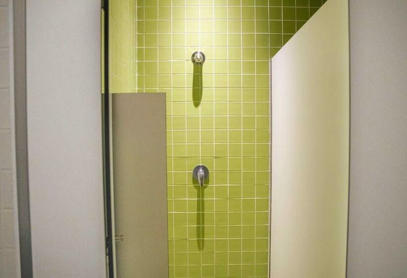 تختخواب در اتاق مشترک, Sant Jordi Hostels Rock Palace