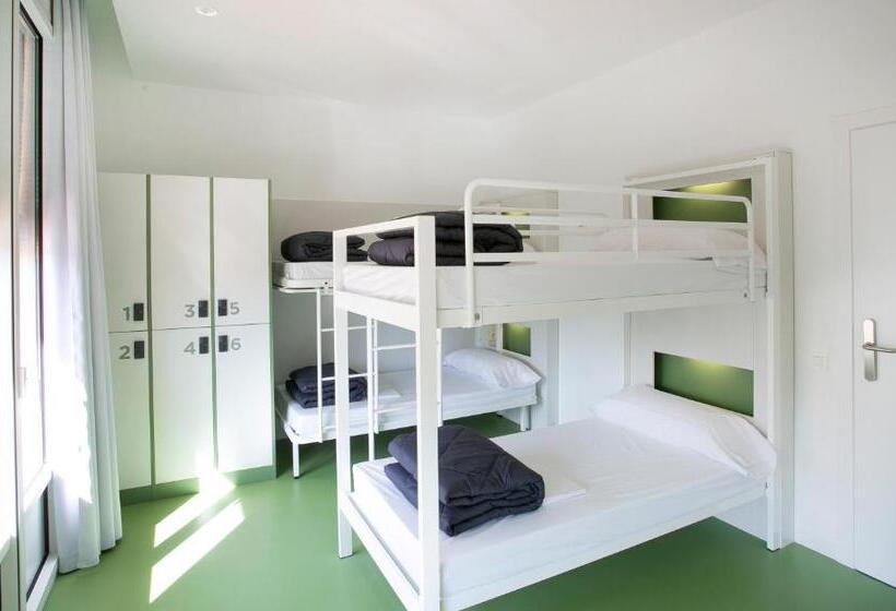 Кровать в Общей Комнате, Sant Jordi Hostels Rock Palace