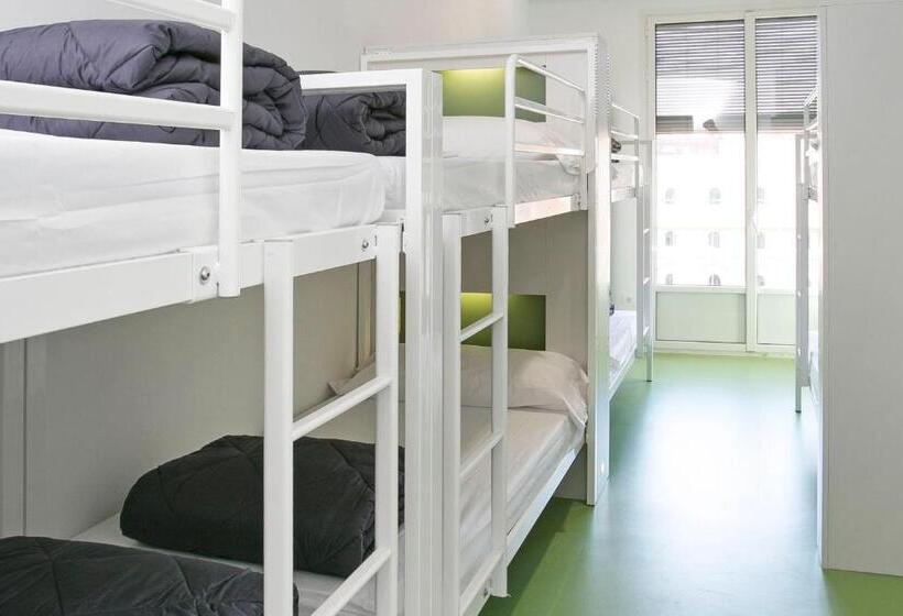 Кровать в Общей Комнате, Sant Jordi Hostels Rock Palace