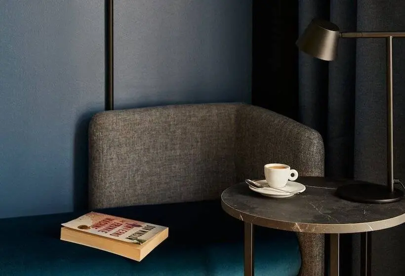 اتاق پرمیوم, Crowne Plaza Madrid   Centre Retiro, An Ihg