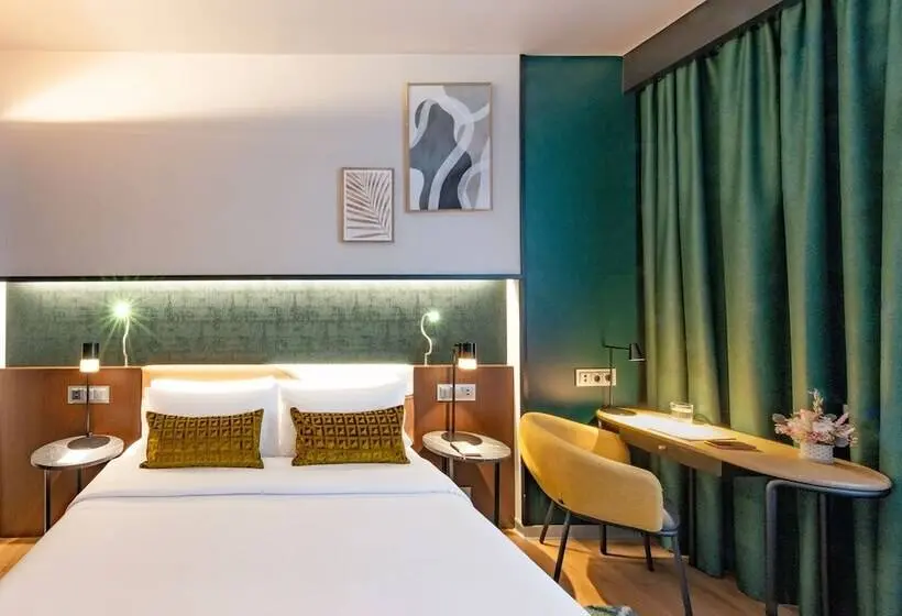 اتاق استاندارد, Crowne Plaza Madrid   Centre Retiro, An Ihg