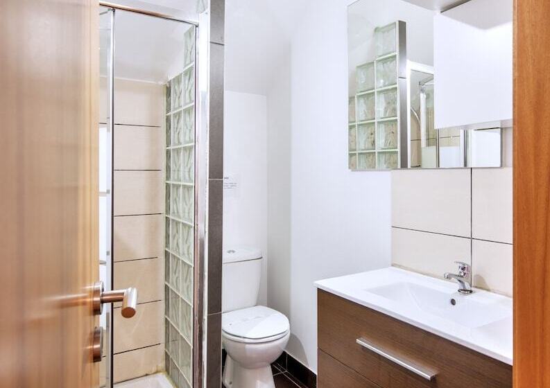 Prestige Studio, Aparthotel Oporto Entreparedes